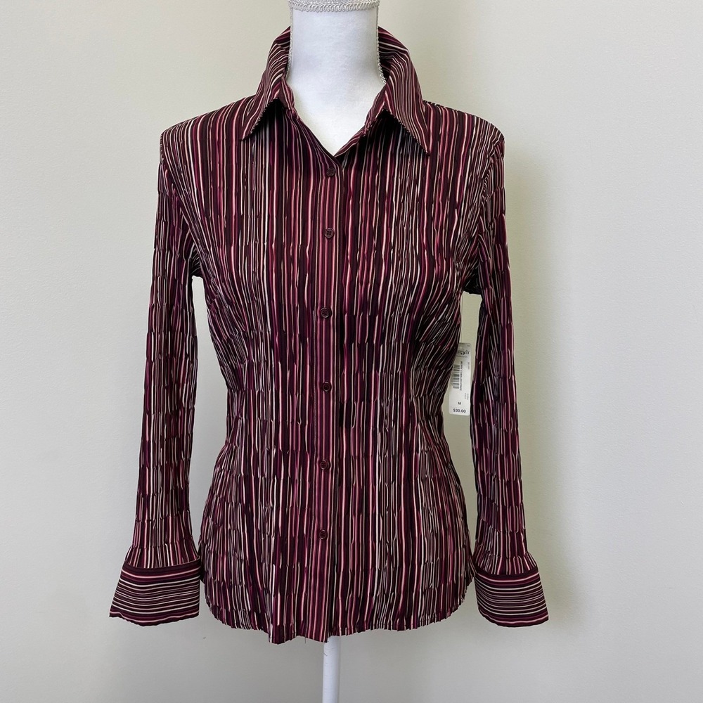NEW East 5th Y2K Textured Button Down Blouse M Berry Cobbler Stripe